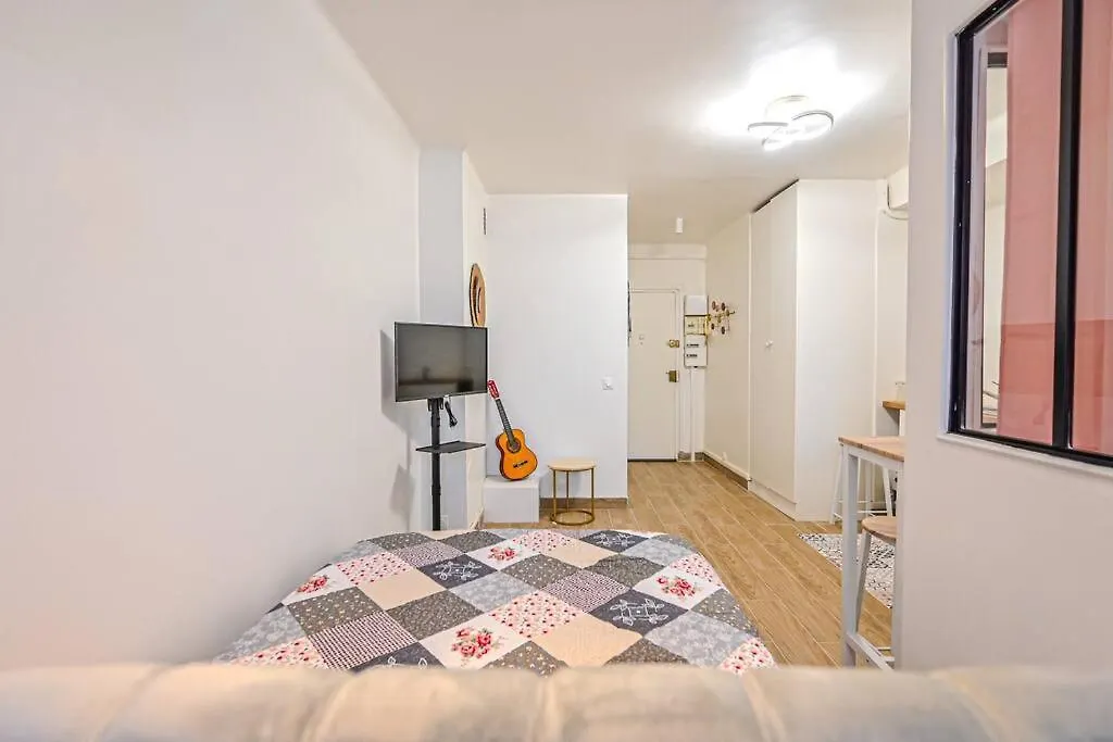 Appartement Parisien - Gambetta شقة